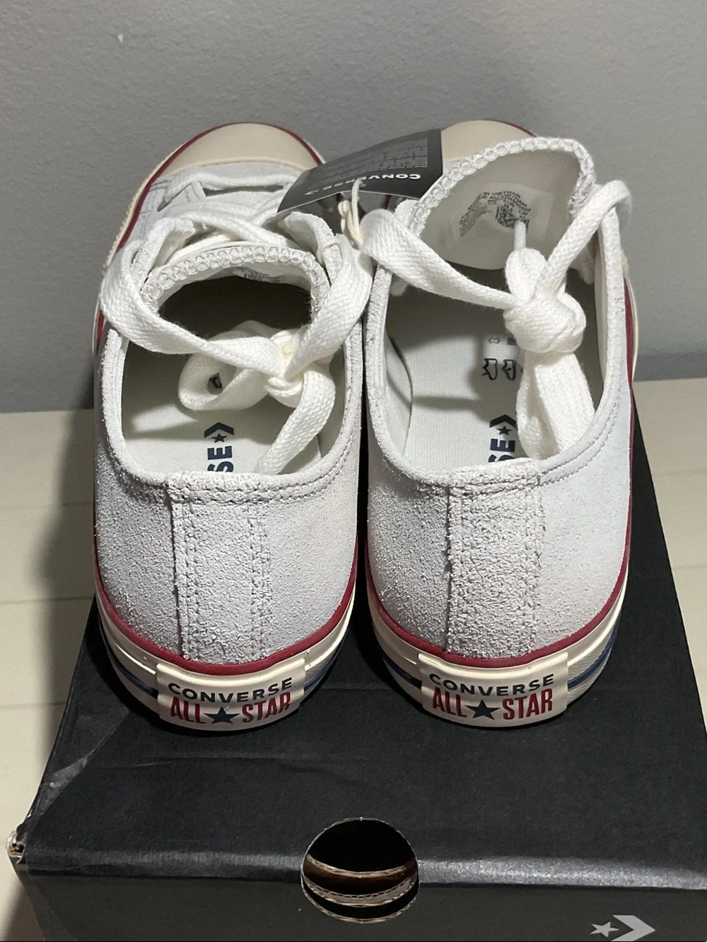 Converse classic low